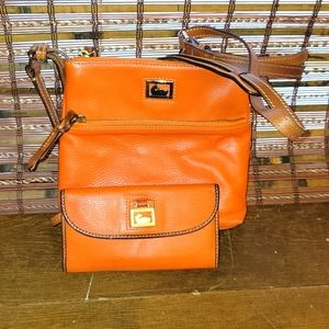 Dooney & Burke pebble leather Crossbody w matching wallet